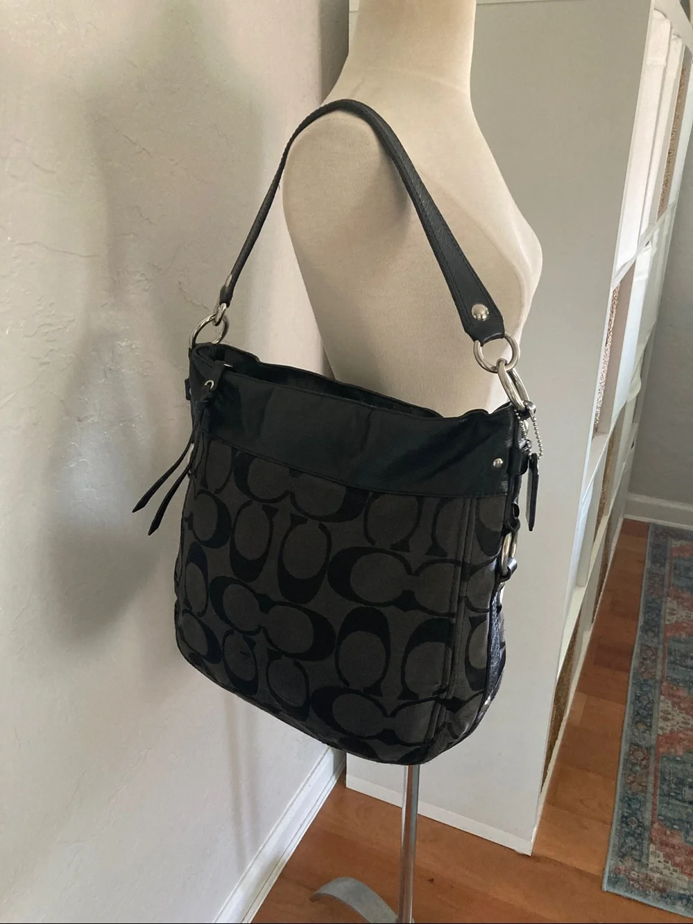Coach Signature Zoe Vintage Hobo Signature Shoulder Bag